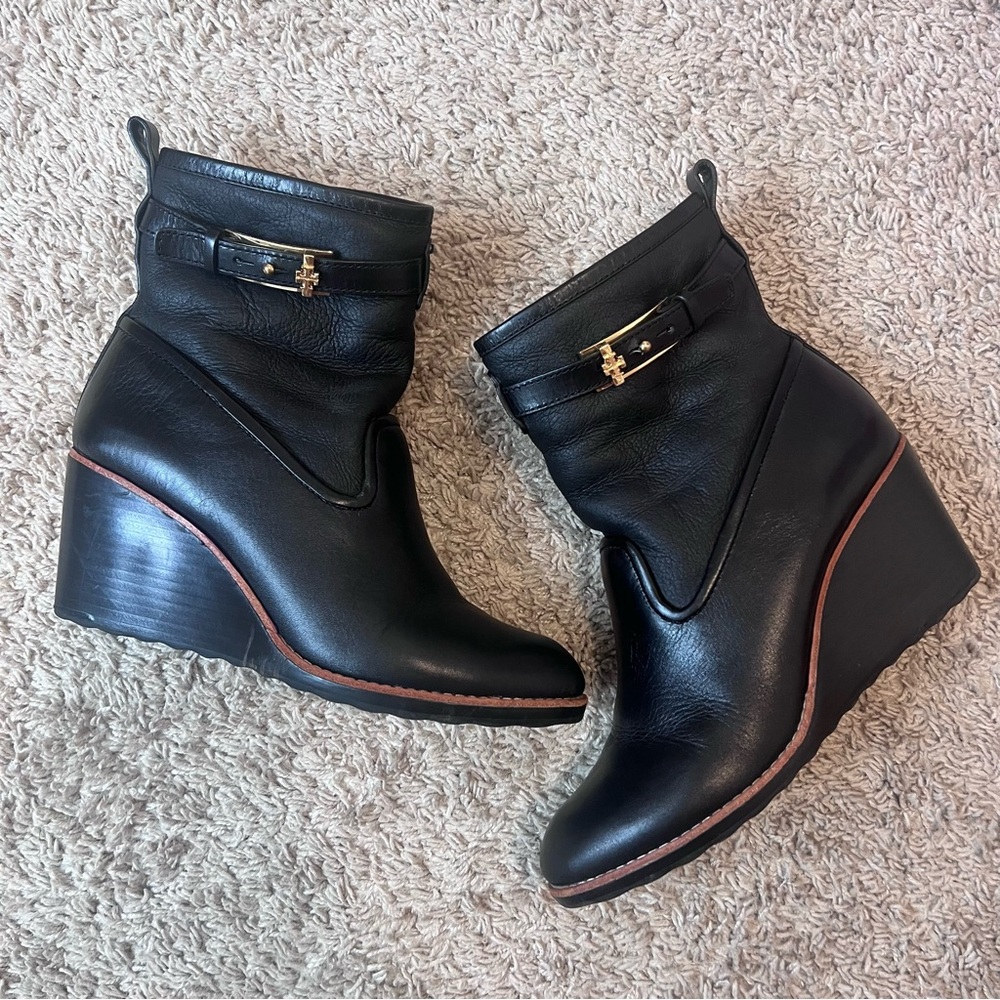 Tory Burch Fur-Lined Leather Wedge Ankle Booties Women's Size 9